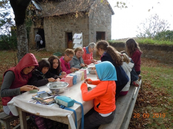 Des polisseurs à l'oeuvre