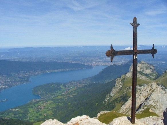 LA TOURNETTE AVEC VUE SUR LE LAC ANNECY